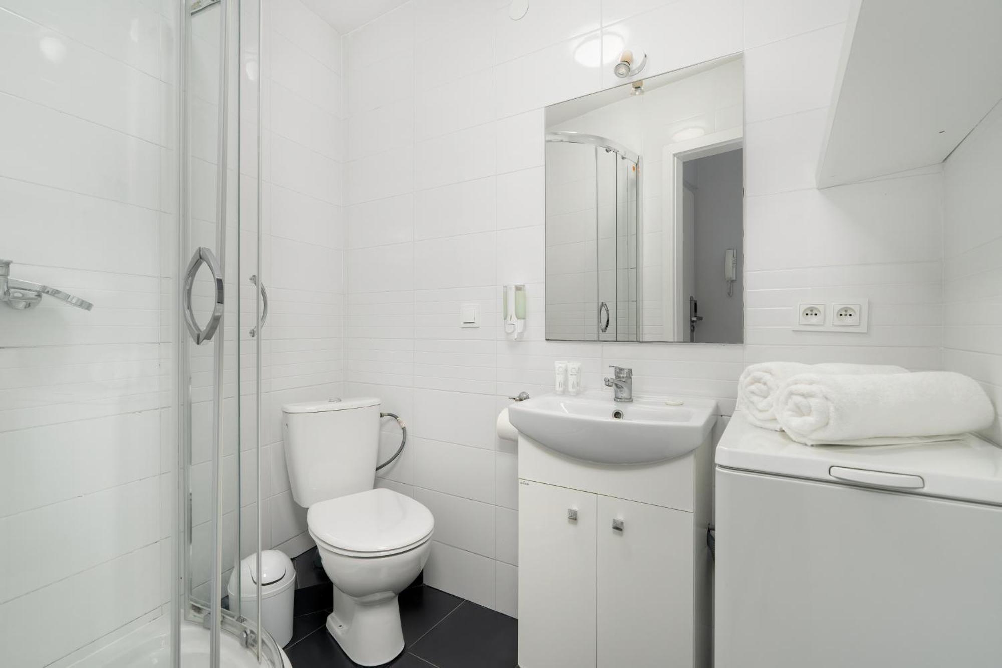 Stylowe I Eleganckie Studia Very Berry W Poznaniu By Noclegi Renters Eksteriør billede