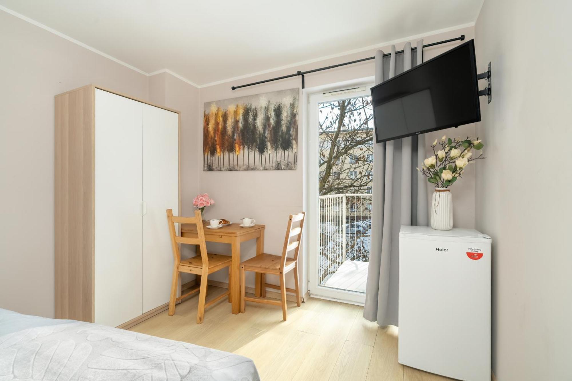 Stylowe I Eleganckie Studia Very Berry W Poznaniu By Noclegi Renters Eksteriør billede